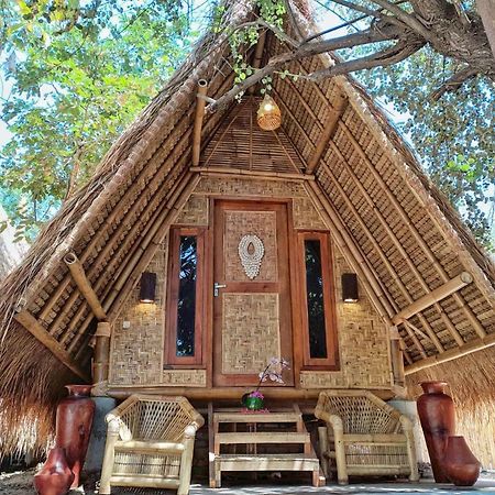 Gili Hills Hotel กีลีตราวางัน ภายนอก รูปภาพ