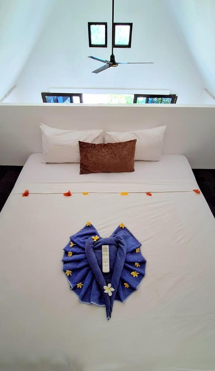 Gili Hills Hotel กีลีตราวางัน ภายนอก รูปภาพ