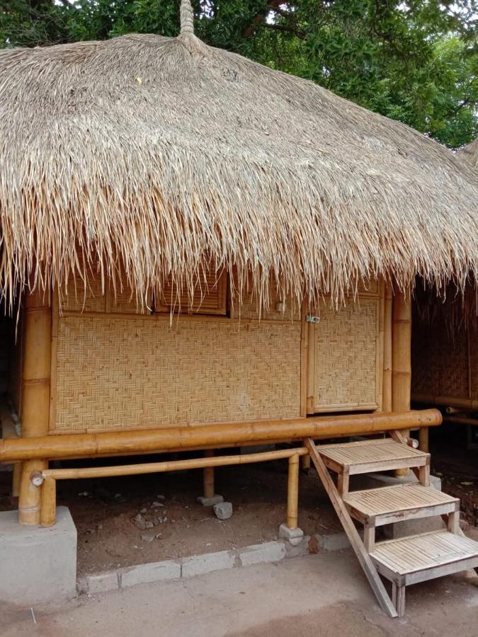 Gili Hills Hotel กีลีตราวางัน ภายนอก รูปภาพ